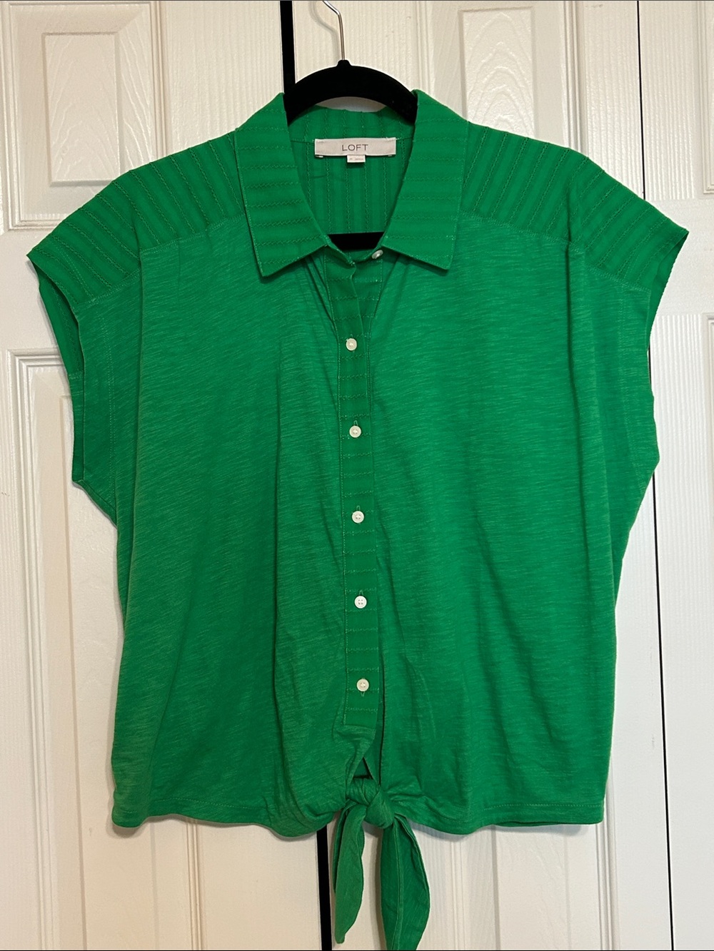 LOFT 100% Cotton Tie-Front Button Down Blouse - Sz M - Excellent Condition